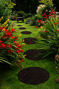 Eco Garden Recycled Rubber Stepping Stone Leaves Earth