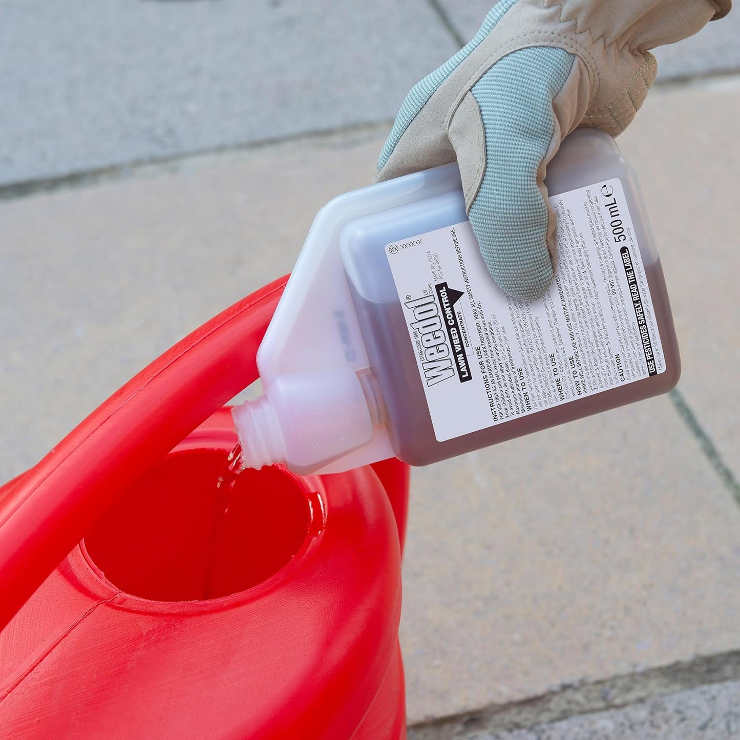 Weedol Lawn Weedkiller | Concentrated 500ml | Kills Weeds Not Lawns