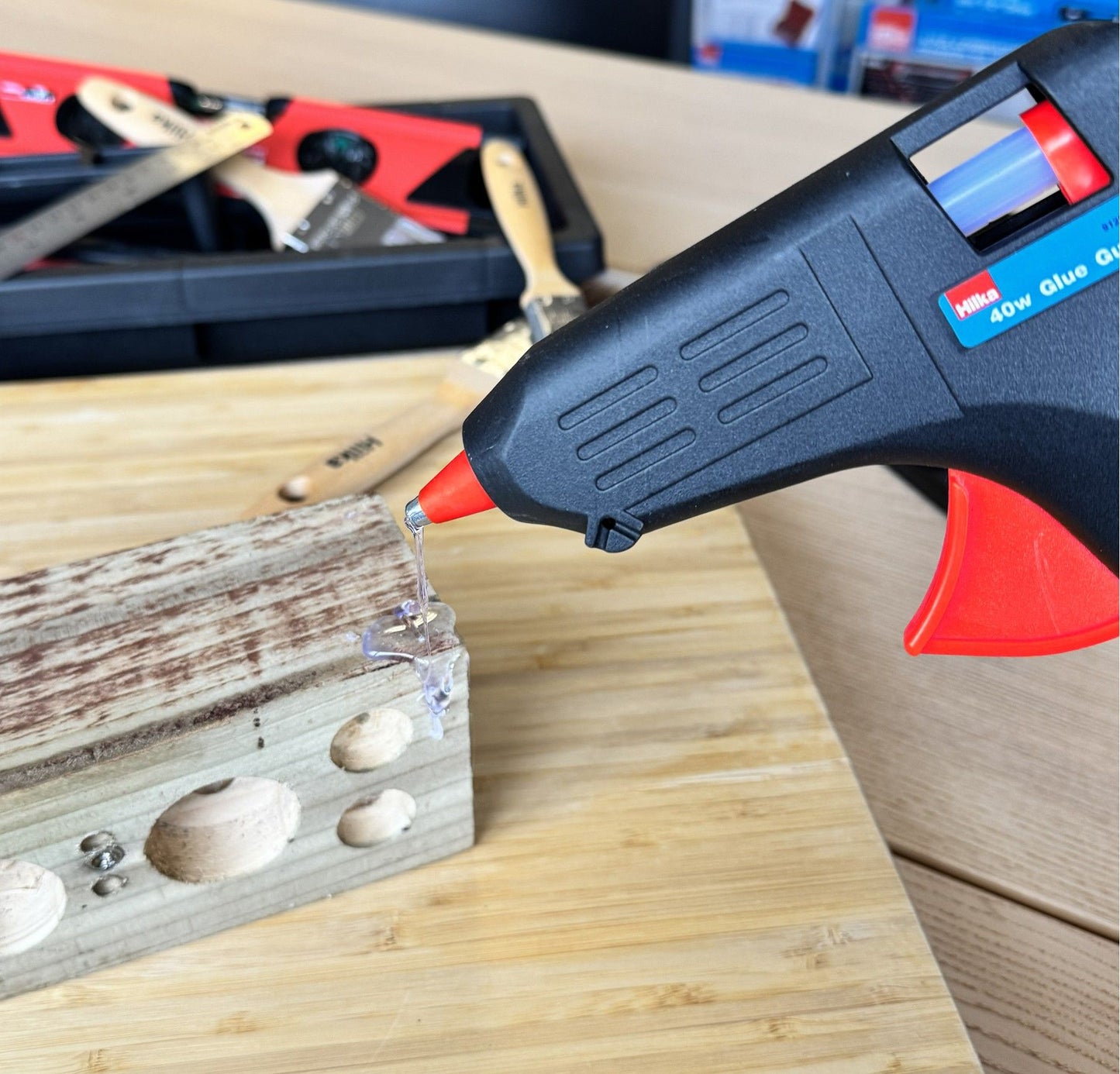 Hilka Tools 40W Glue Gun | Fast Warm Up | Includes 2 Starting Glue Sticks
