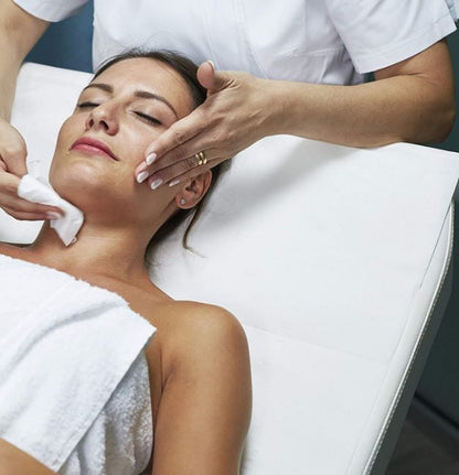 Janit-X 20 Inch White 2 Ply Hygiene Couch Roll Individually Wrapped for Hygiene