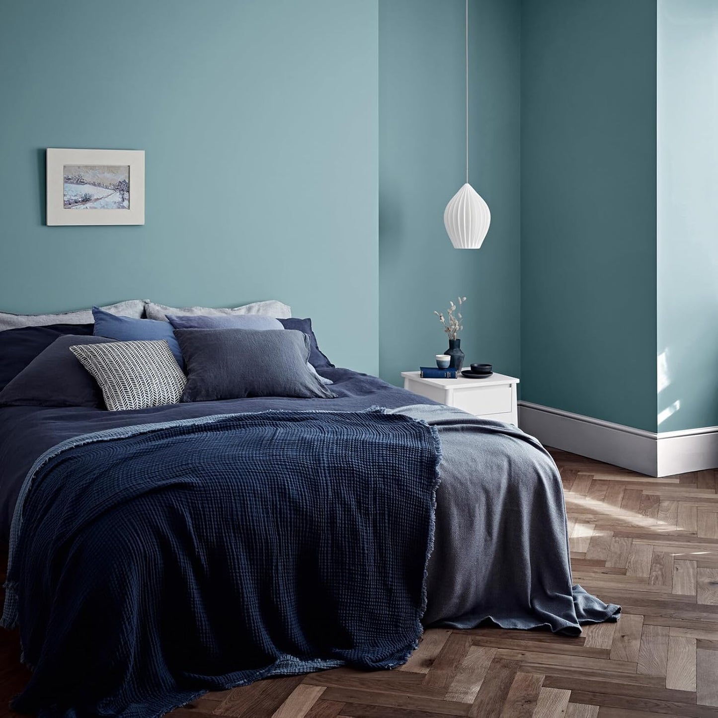 Crown Matt Emulsion Paint Duck Egg 2.5L