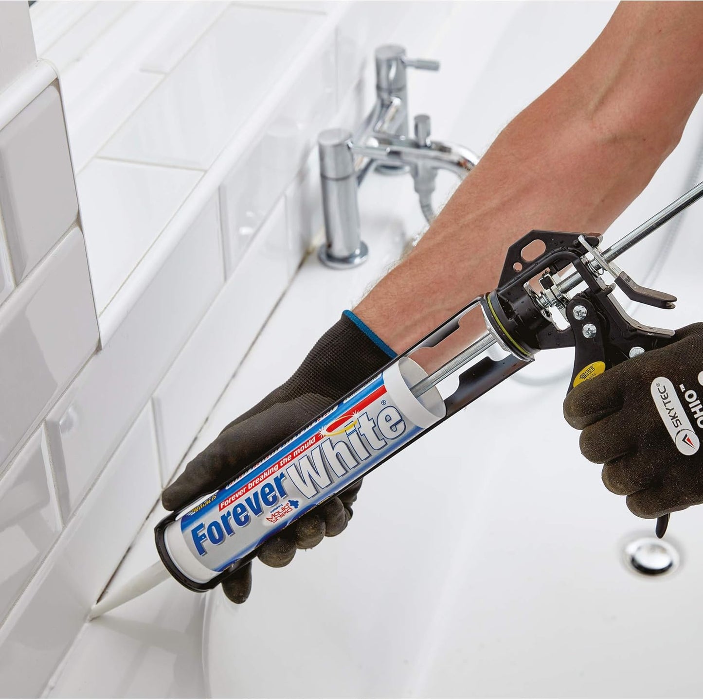 Everbuild Forever White Silicone Seal C3