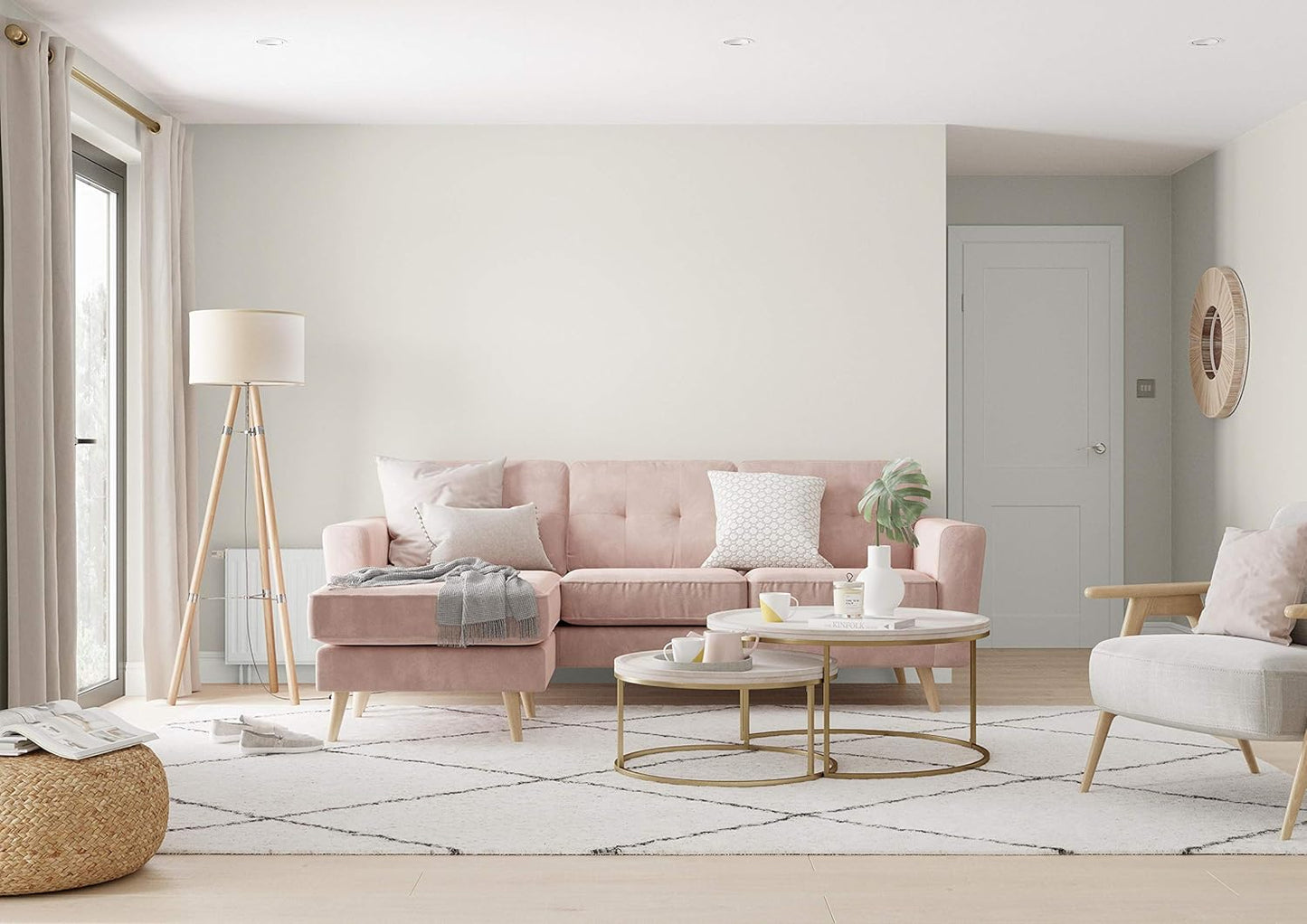 Dulux Matt Emulsion Paint For Walls And Ceilings - Pebble Shore 2.5 Litres