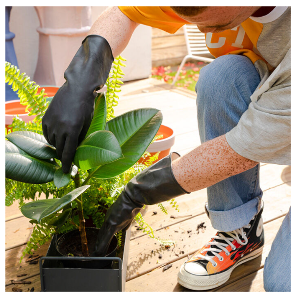 Marigold Outdoor Gloves Per Pair {All Sizes}