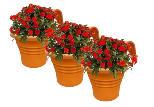 Fixtures Hang Easy Single Eco Planter | Fence or Balcony Hook on Planters | Terracotta/Orange