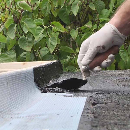 IKOpro Black Bitumen Paint 5Ltr