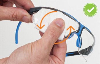 Uvex Formulated Wrapped Cleaning Towelettes Box x 100 - UK BUSINESS SUPPLIES