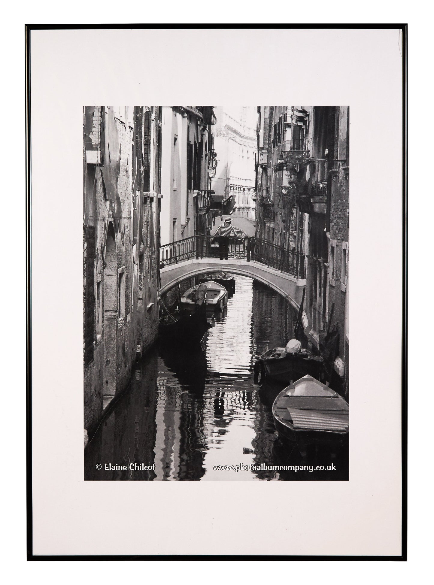 Photo Album Co Certificate/Photo Frame A3 Aluminium Frame Plastic Front Black - PAAFA3BBLK