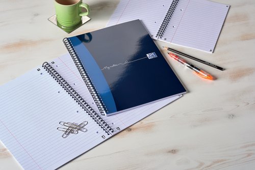 Oxford My Notes Wirebound Notebook 200 Pages A4 (3 Pack) 100082373